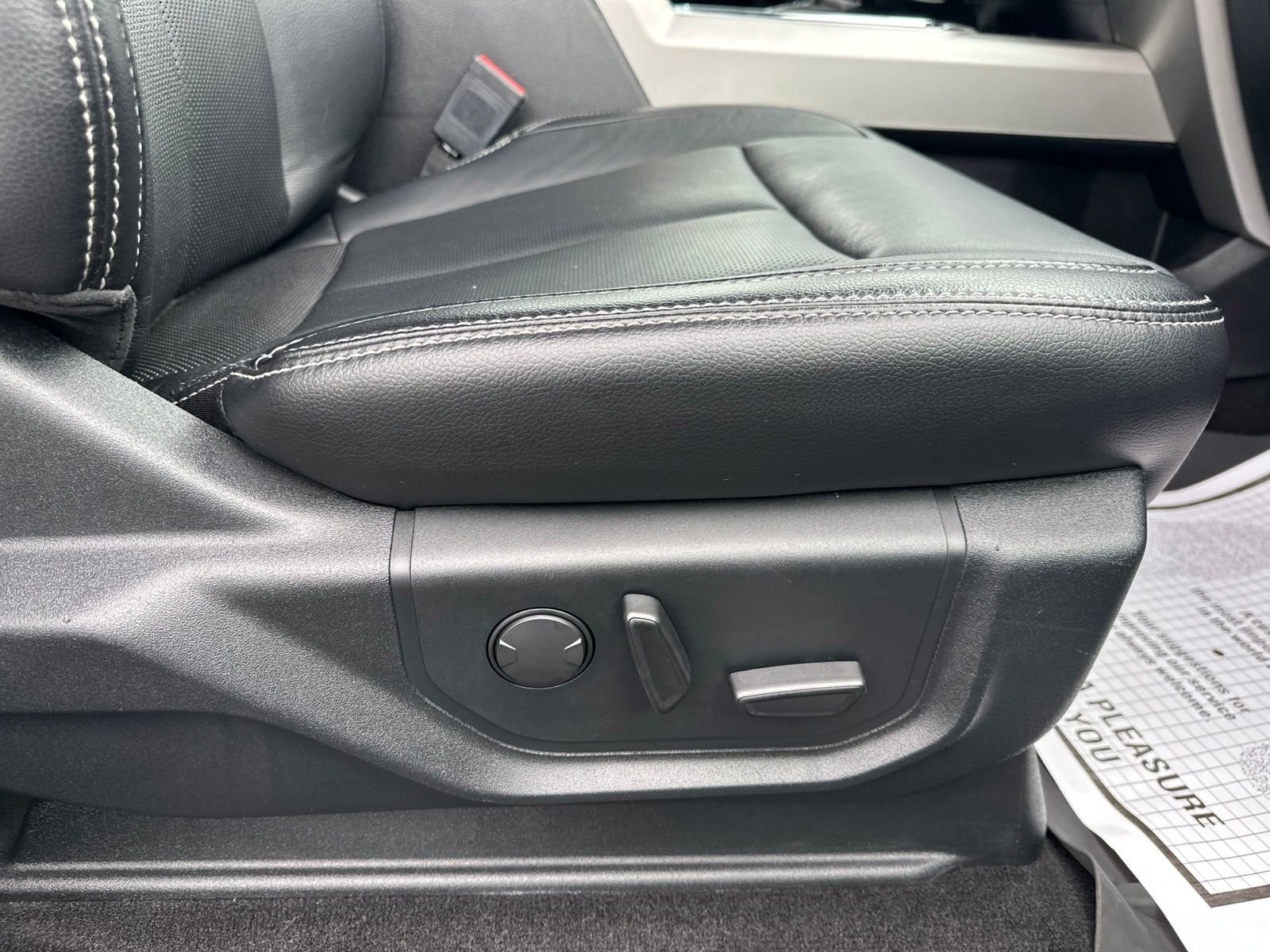 Used 2019 Gray Ford Lariat image 42