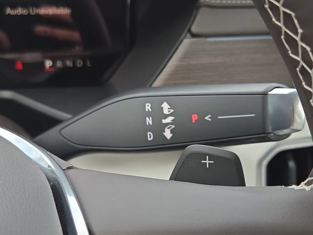 2026 GMC Acadia Denali - Photo 20