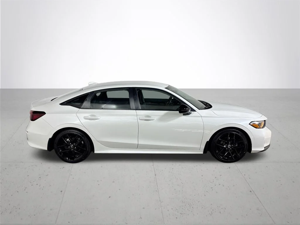 Used 2025 White Honda Sport image 5