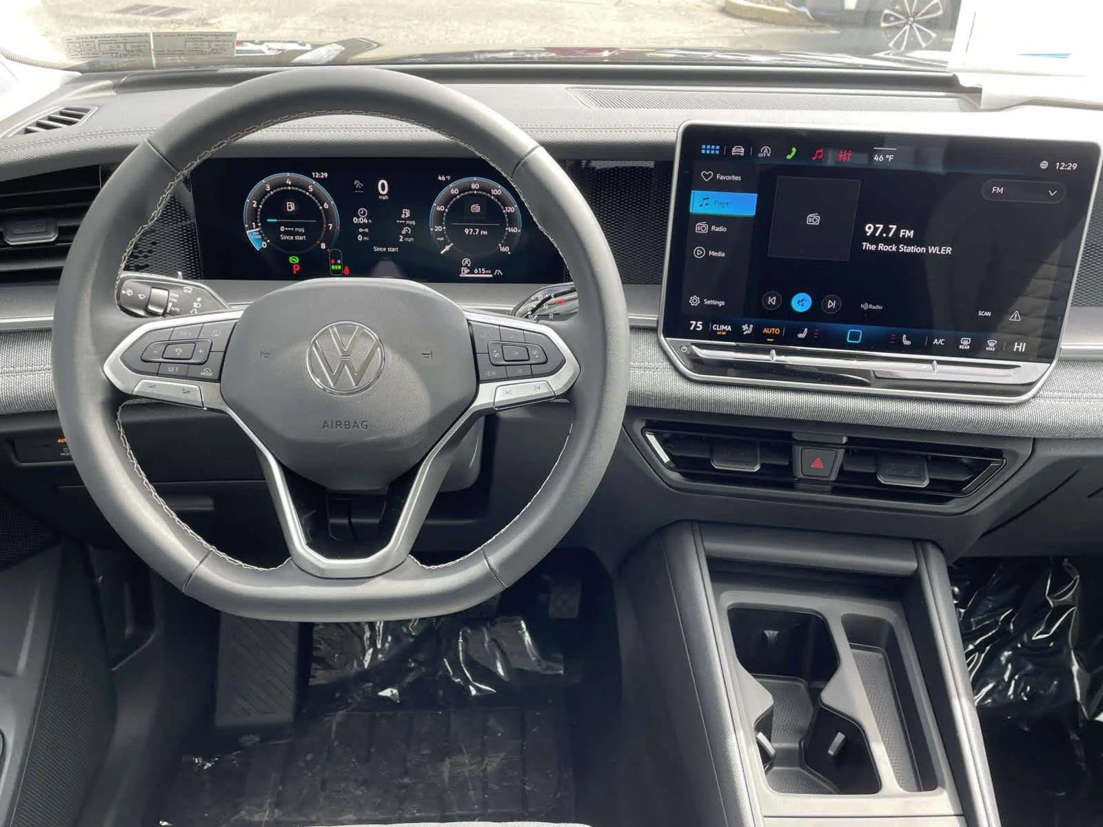 New 2026 Deep Black Pearl Volkswagen S image 19