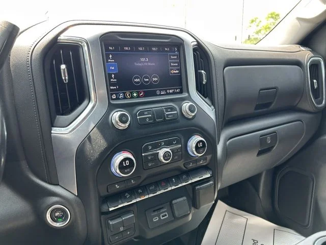 Used 2020 Cardinal Red GMC SLE image 35