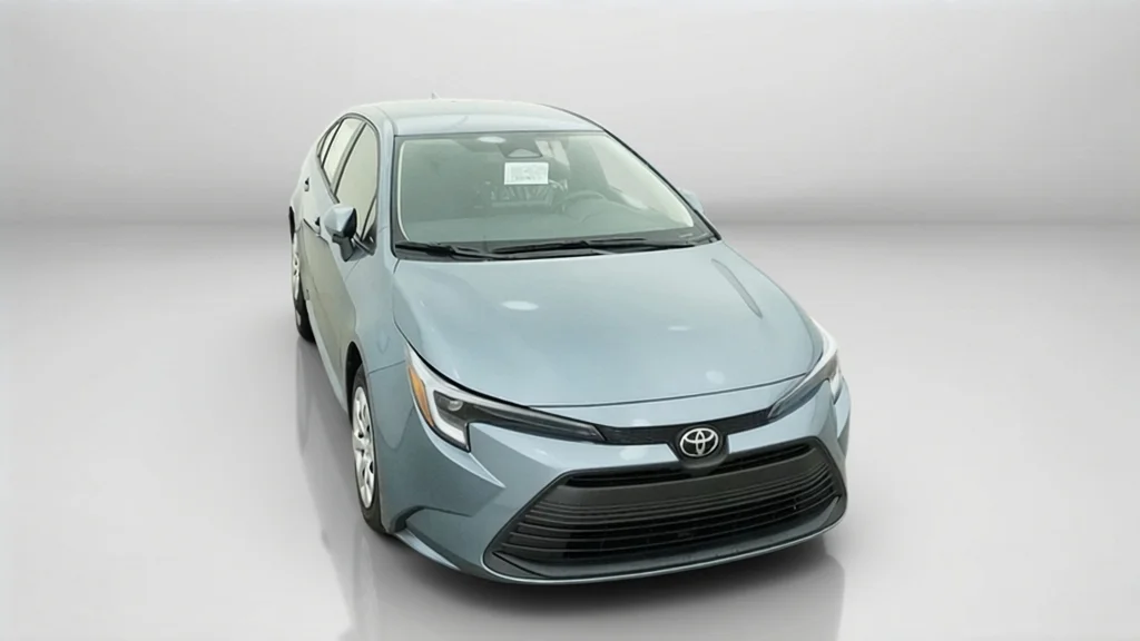 New 2027 Celestite Toyota Hybrid LE image 4