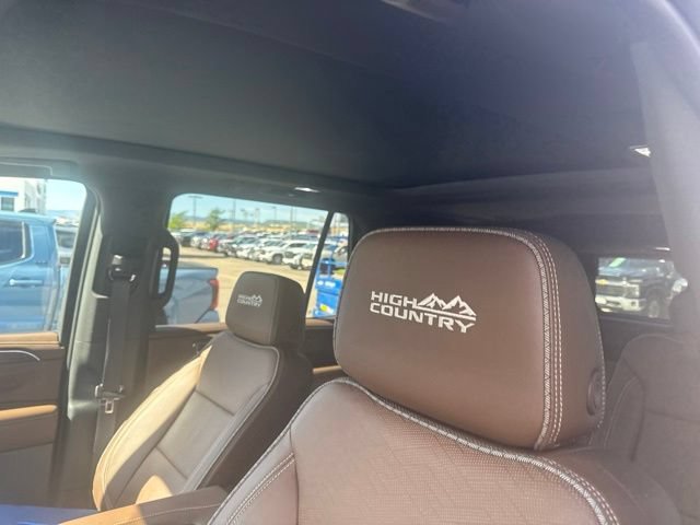 Used 2022 EMPIRE BEIGE METALLIC Chevrolet High Country image 10