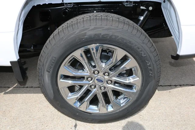 New 2026 Oxford White Ford XLT image 58