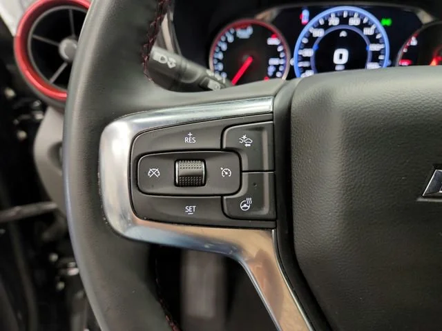 Used 2025 Black Chevrolet RS image 26