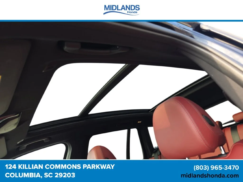 Used 2023 Carbon Black Metallic BMW xDrive30i image 26