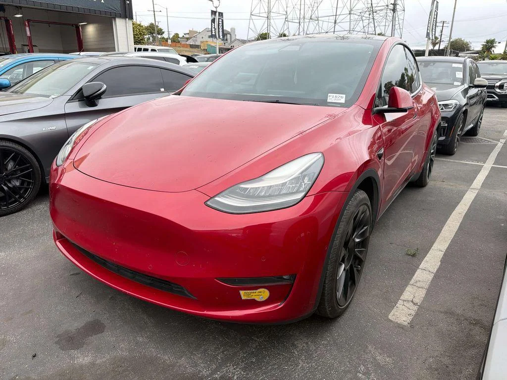 2021 Tesla Model Y Standard Range's photo