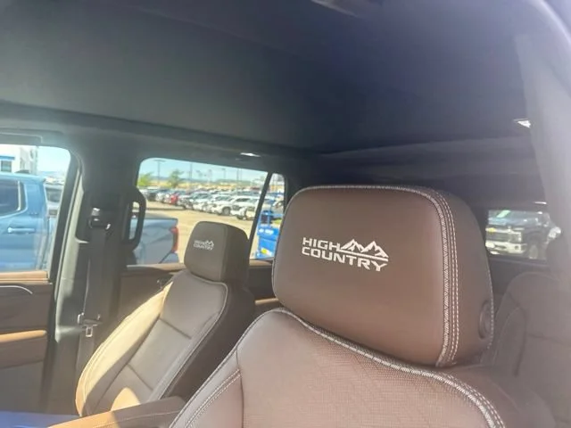 Certified Used 2022 EMPIRE BEIGE METALLIC Chevrolet High Country image 10