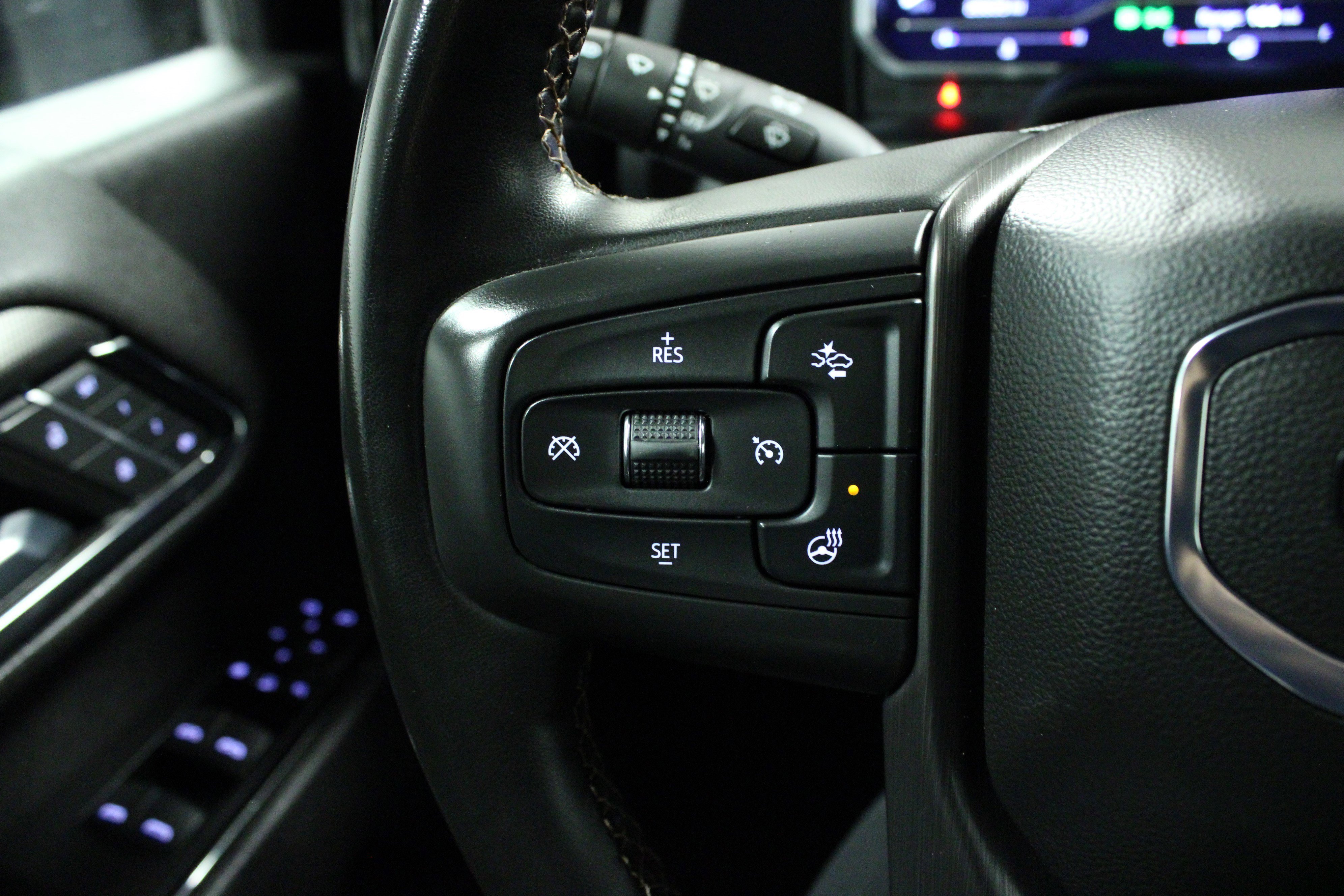 Used 2024 Onyx Black GMC AT4 image 20