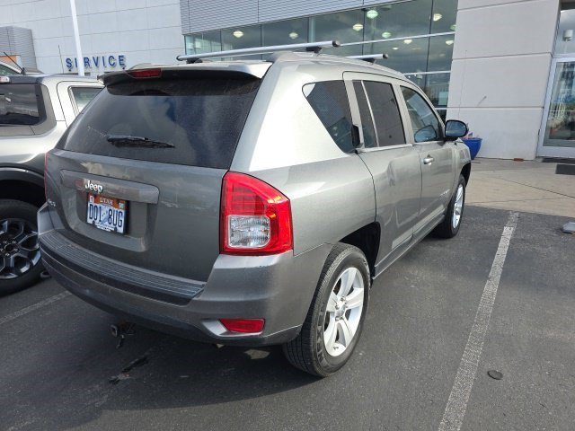 Used 2011 Mineral Gray Metallic Jeep Base image 4
