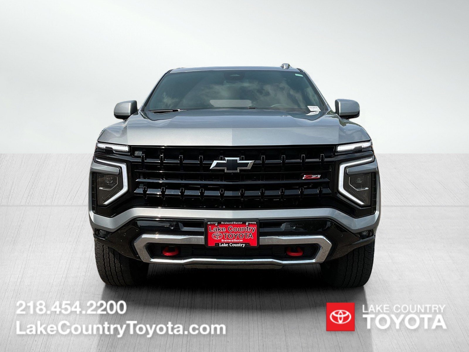 Used 2025 Gray Chevrolet Z71 image 8
