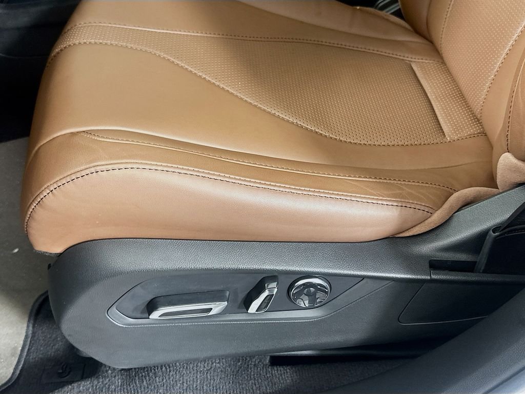 Used 2024 Platinum White Pearl Acura Technology Package image 19