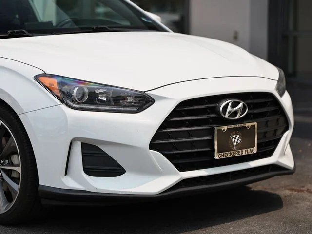 Used 2019 Chalk White Hyundai 2.0 Premium image 2