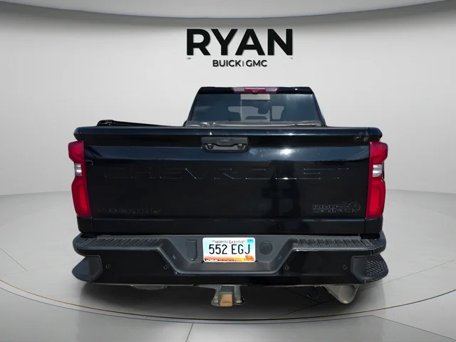 Used 2024 Black Chevrolet High Country image 4