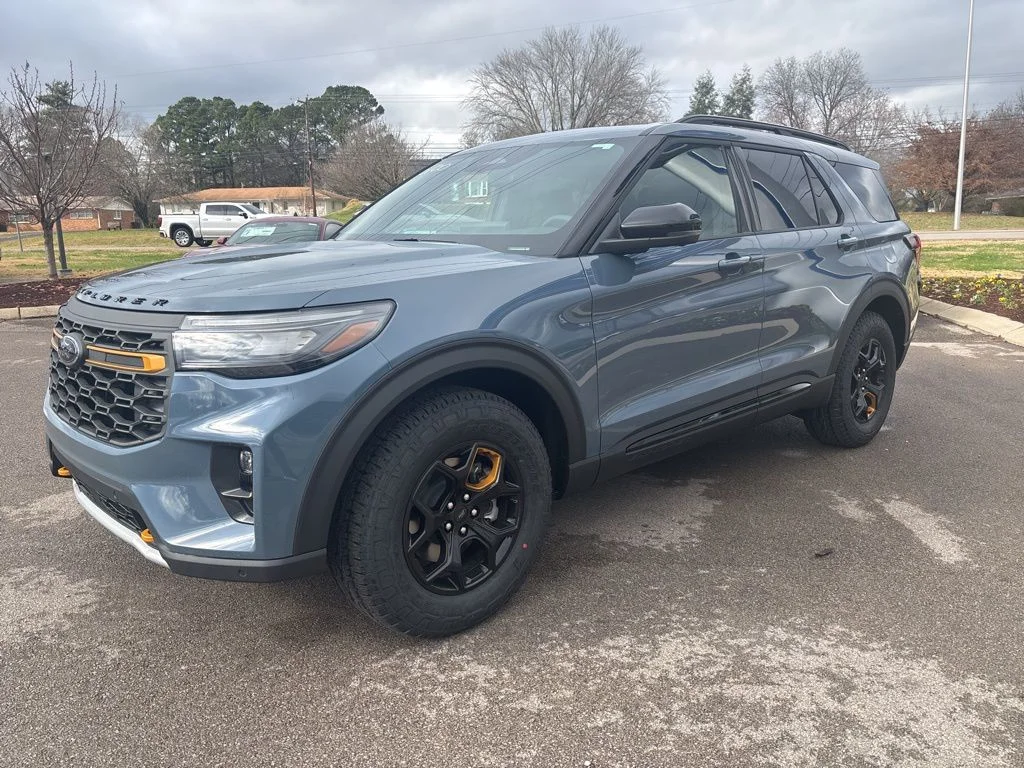 New 2026 Blue Ford Tremor image 4