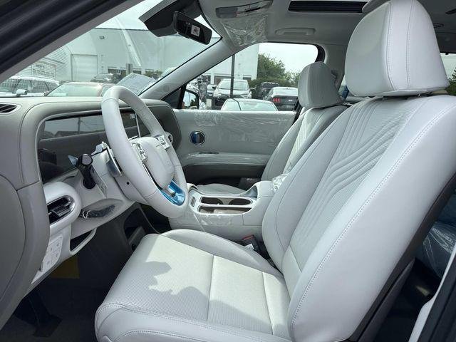 New 2026 Gray Hyundai SEL Premium 8P image 14