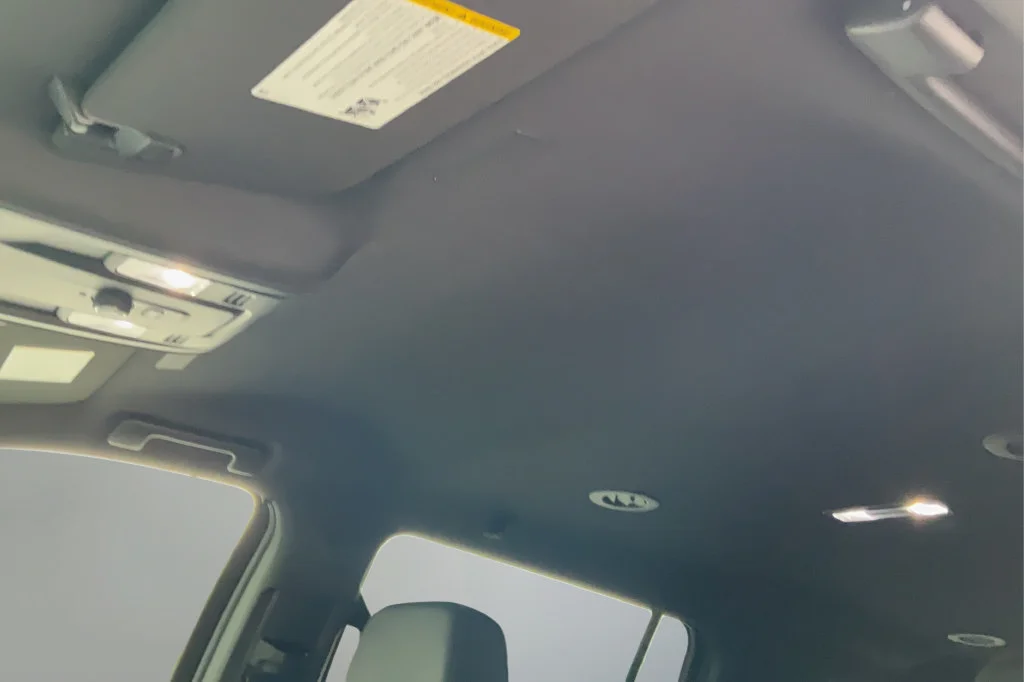 2025 Chevrolet Suburban LT - Photo 17
