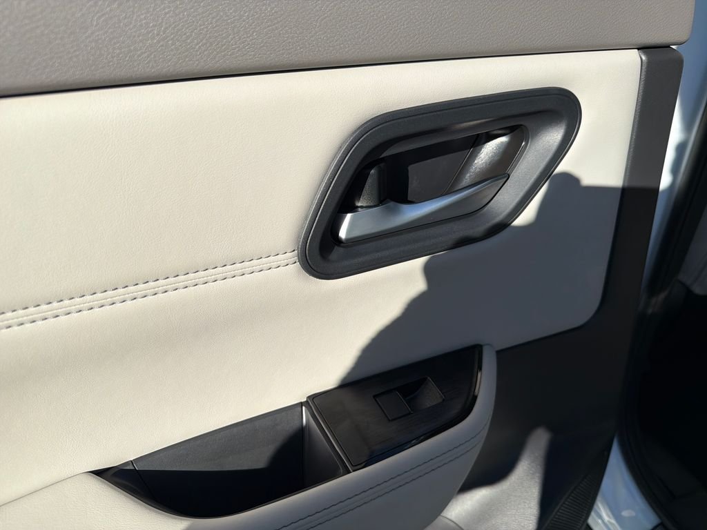 New 2026 Nissan Rogue Dark Armor 4D Sport Utility