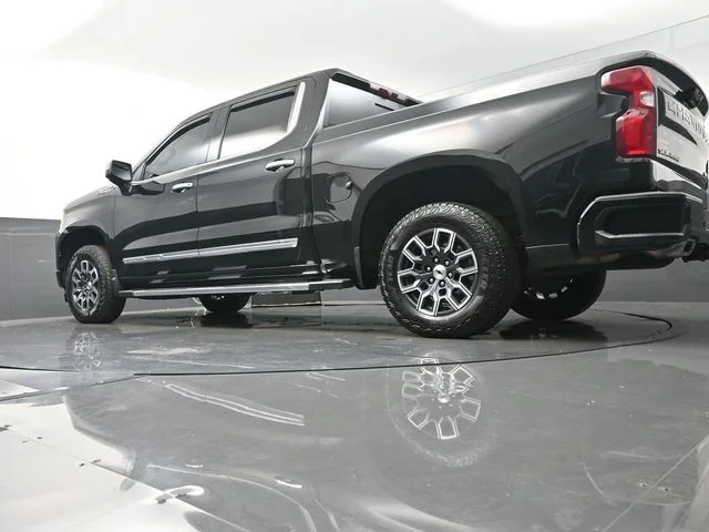 Used 2023 Black Chevrolet High Country image 48