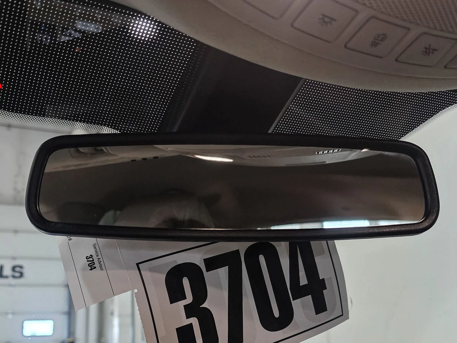 Used 2019 White Lincoln Select image 32