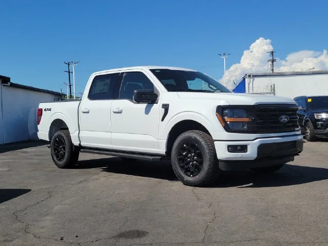 New 2026 Oxford White Ford XLT image 35