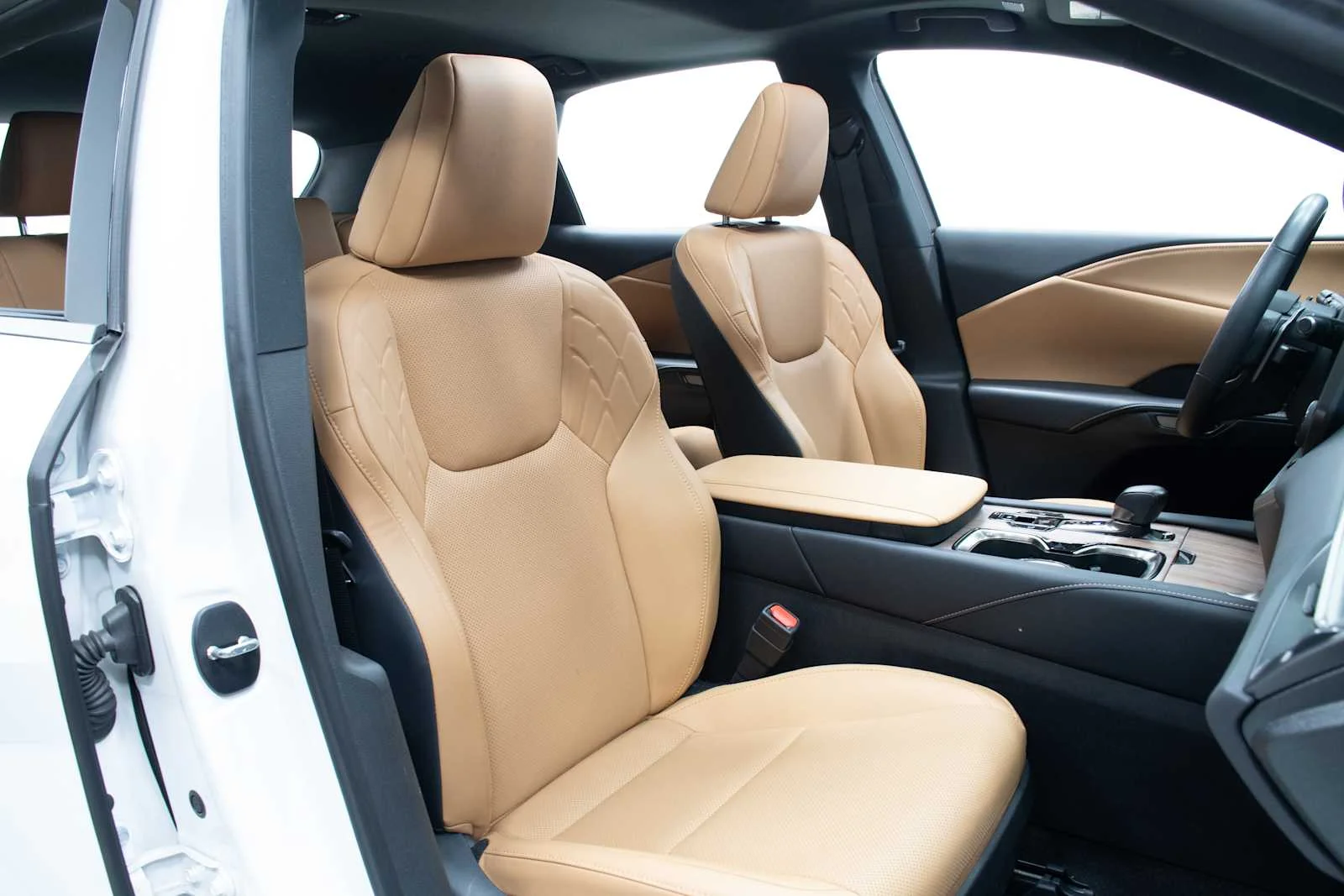 Certified Used 2025 Eminent White Pearl Lexus Premium image 24