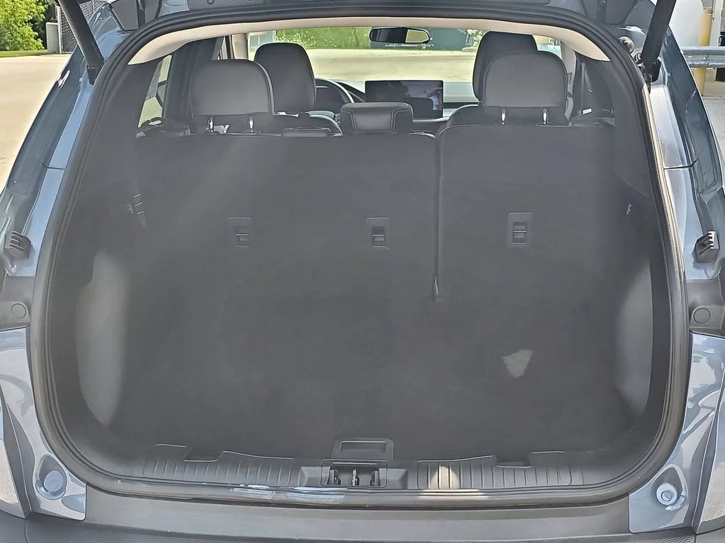 Used 2025 Blue Ford Base image 27