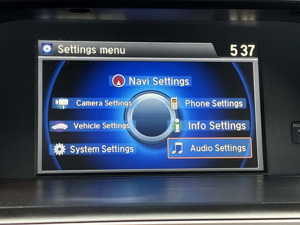 Used 2015  Honda EX-L image 35