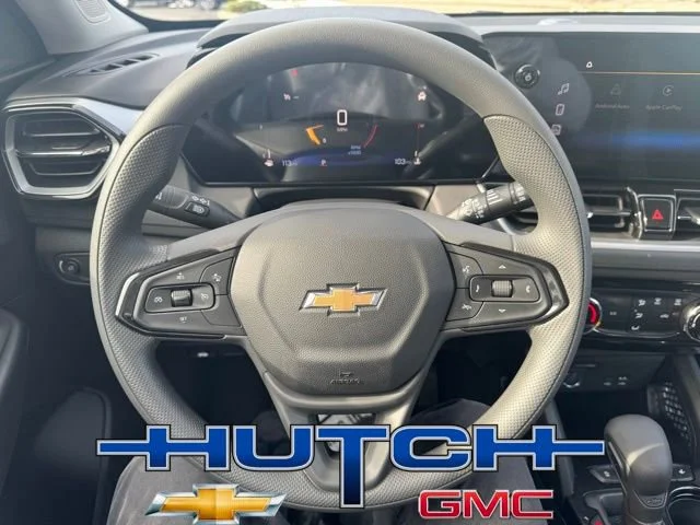 New 2026 Summit White Chevrolet LT image 19