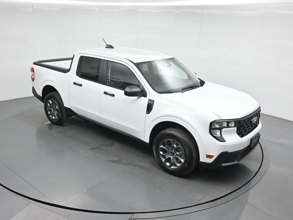 New 2026 Oxford White Ford XLT image 37