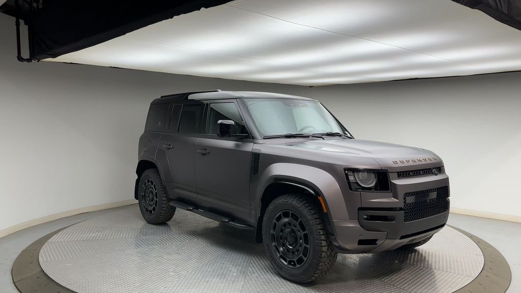 New 2026 Charente Grey Land Rover OCTA image 8
