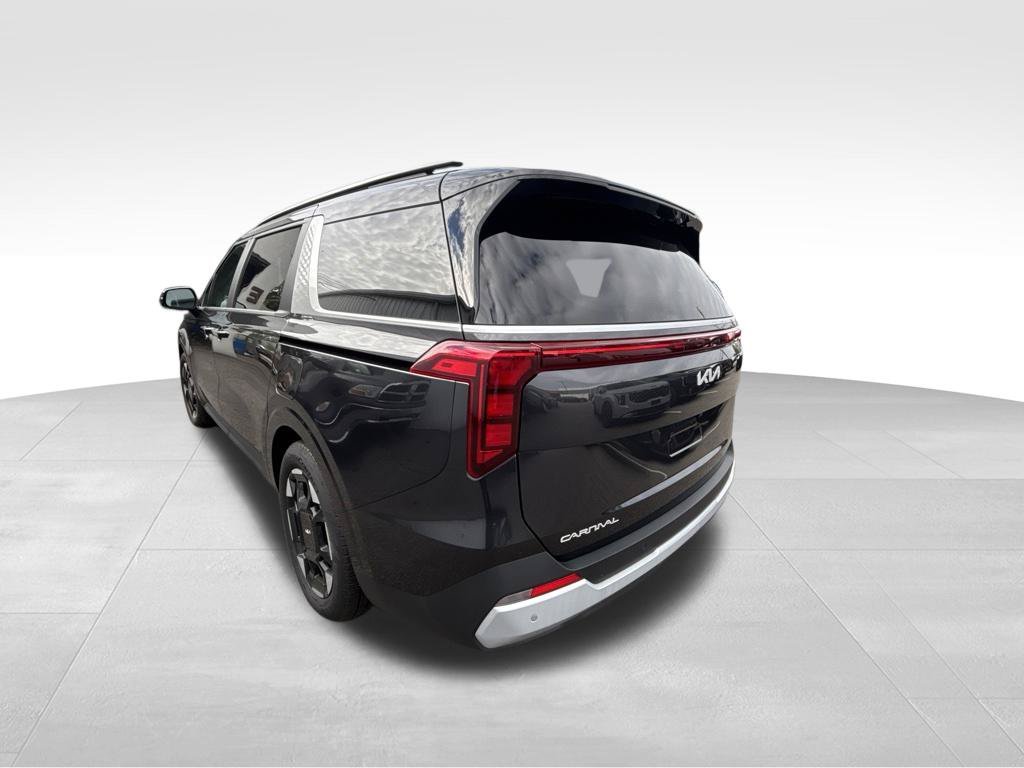 Certified Used 2026 Gray Kia EX image 3