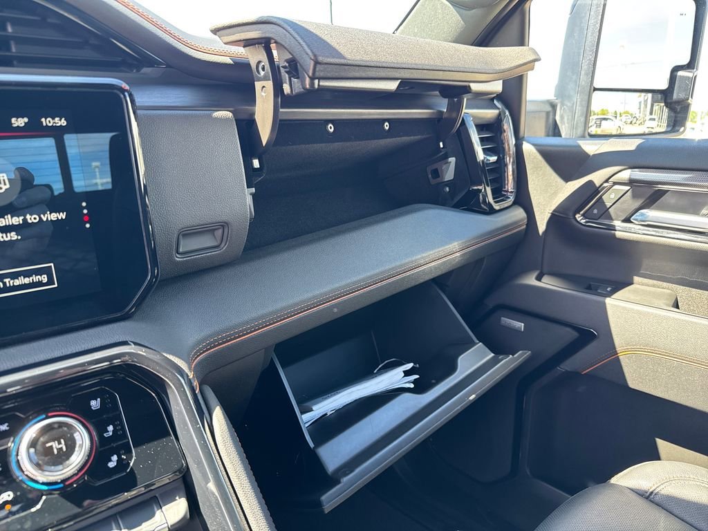 2025 GMC Sierra 2500HD AT4 - Photo 42