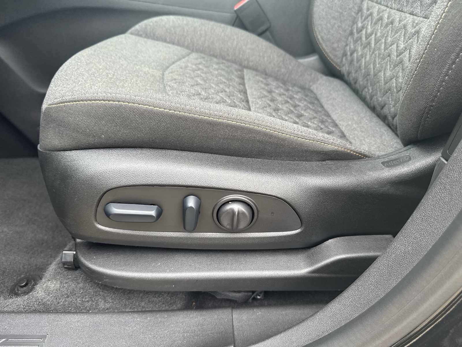 2024 Chevrolet Equinox LT - Photo 13