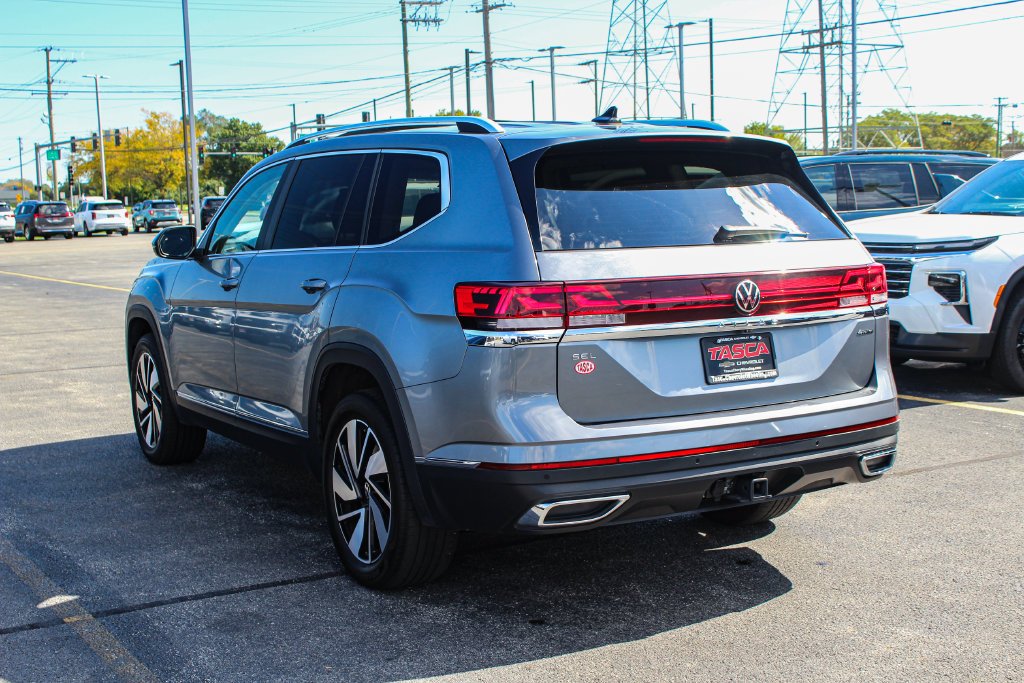 Used 2024 Gray Volkswagen 2.0T SEL image 6