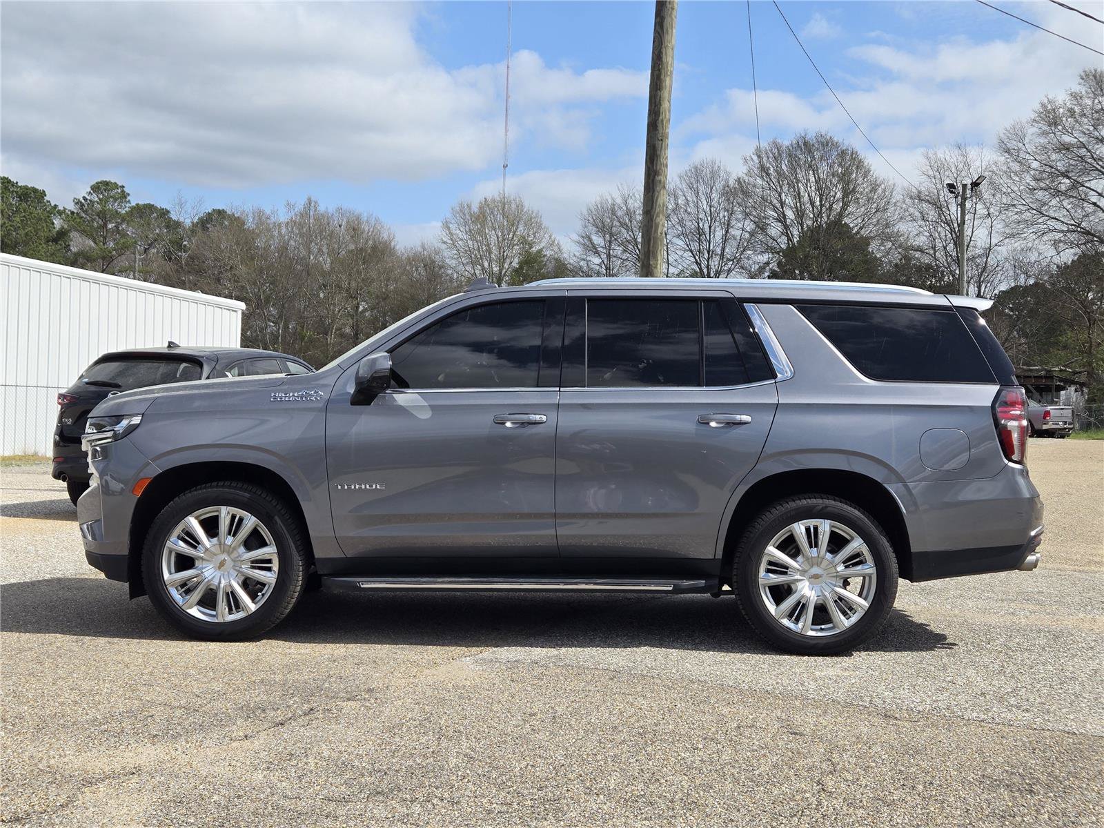 Used 2021 Satin Steel Metallic Chevrolet High Country image 12