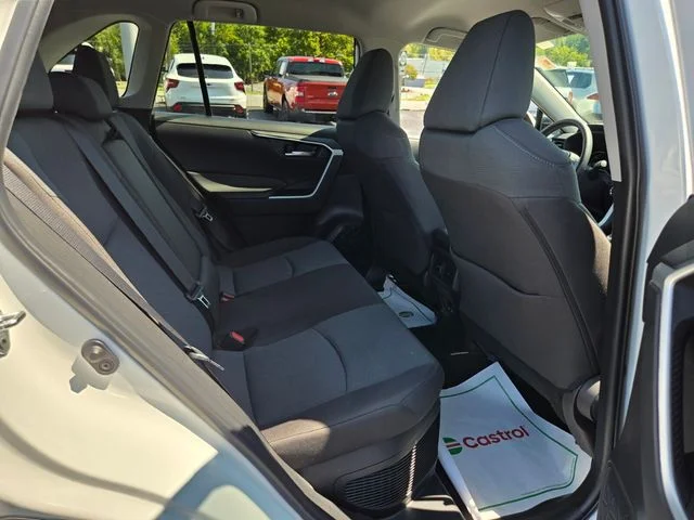 Used 2025 White Toyota XLE image 20