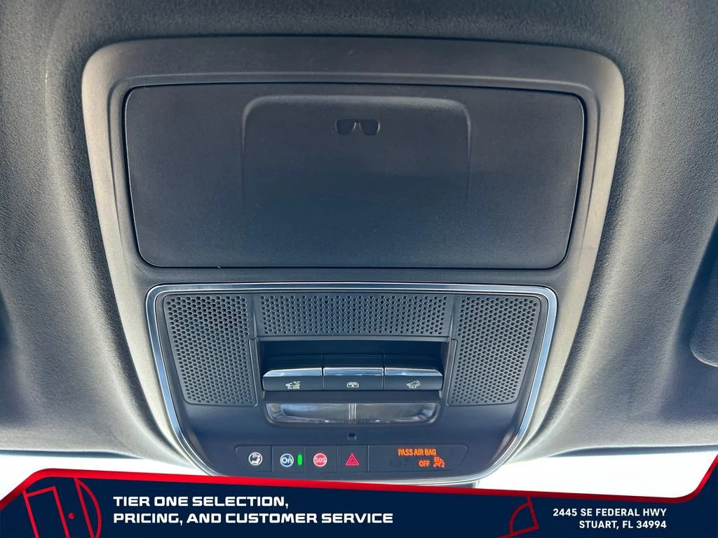New 2026 Glacier White Tricoat GMC Denali Ultimate image 24