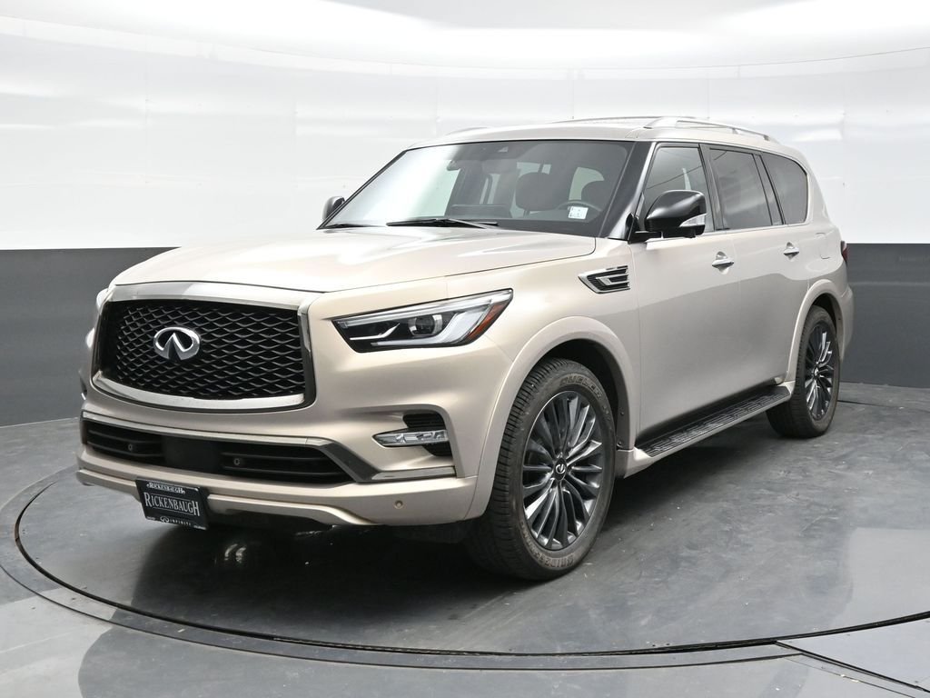 Used 2024 Beige INFINITI Sensory image 2