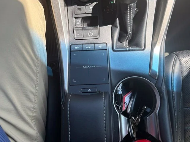 Used 2018 Ultra White Lexus 300 F Sport image 16