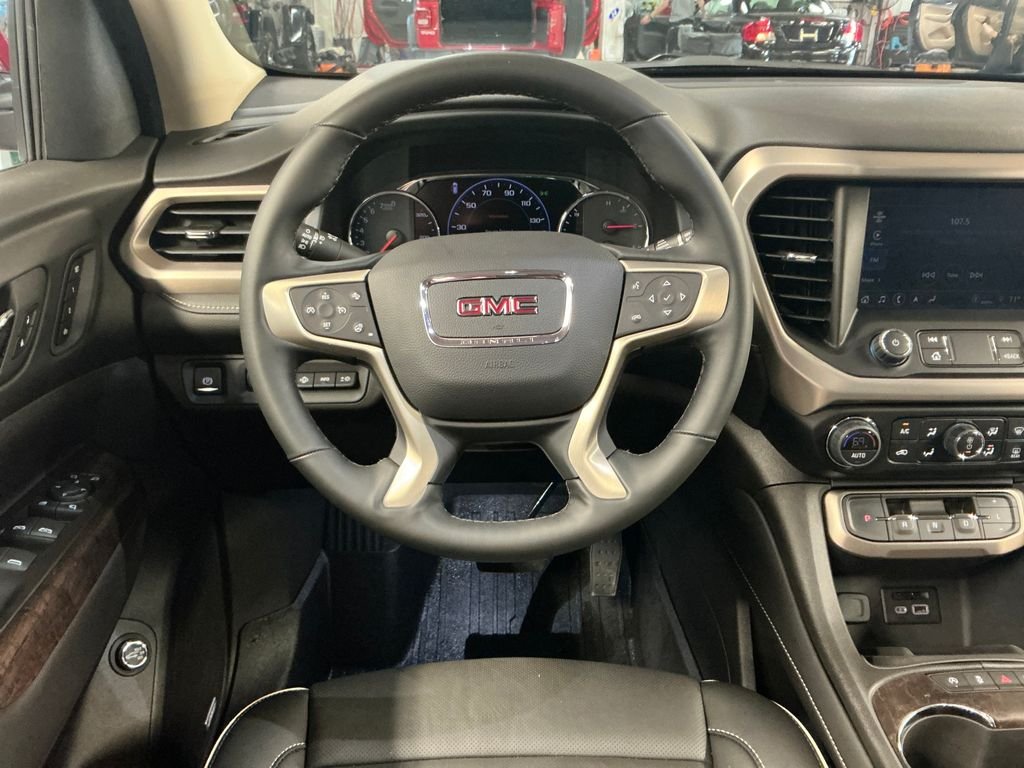 Used 2023 Red GMC Denali image 17