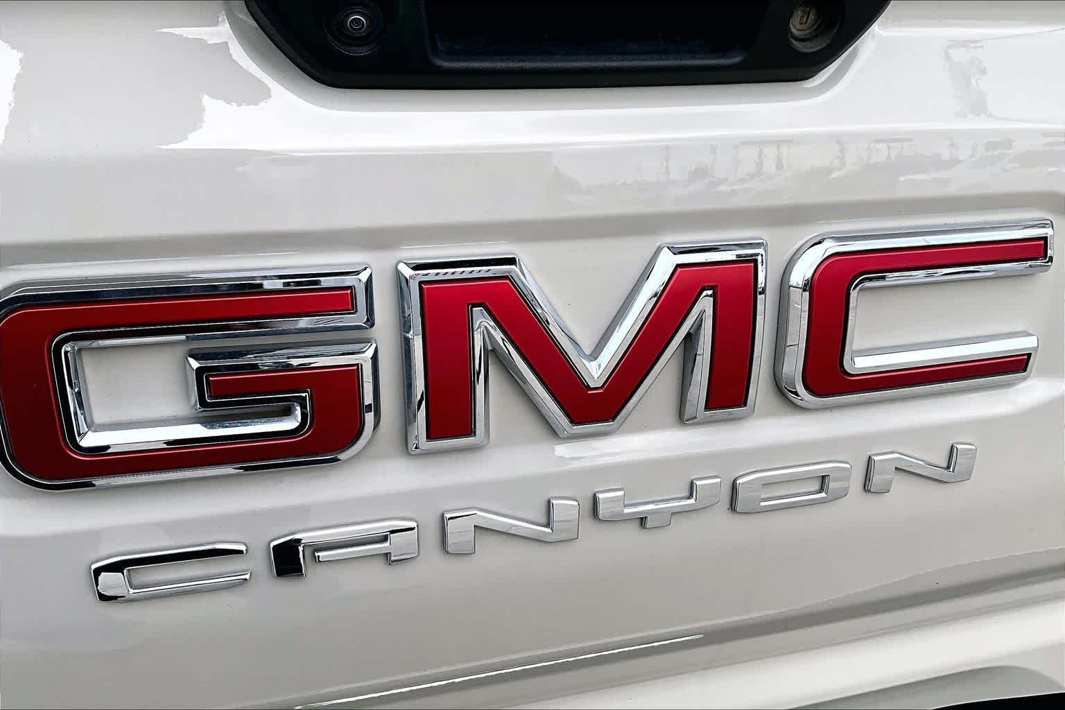 Used 2026 Coastal Dune GMC Elevation image 32
