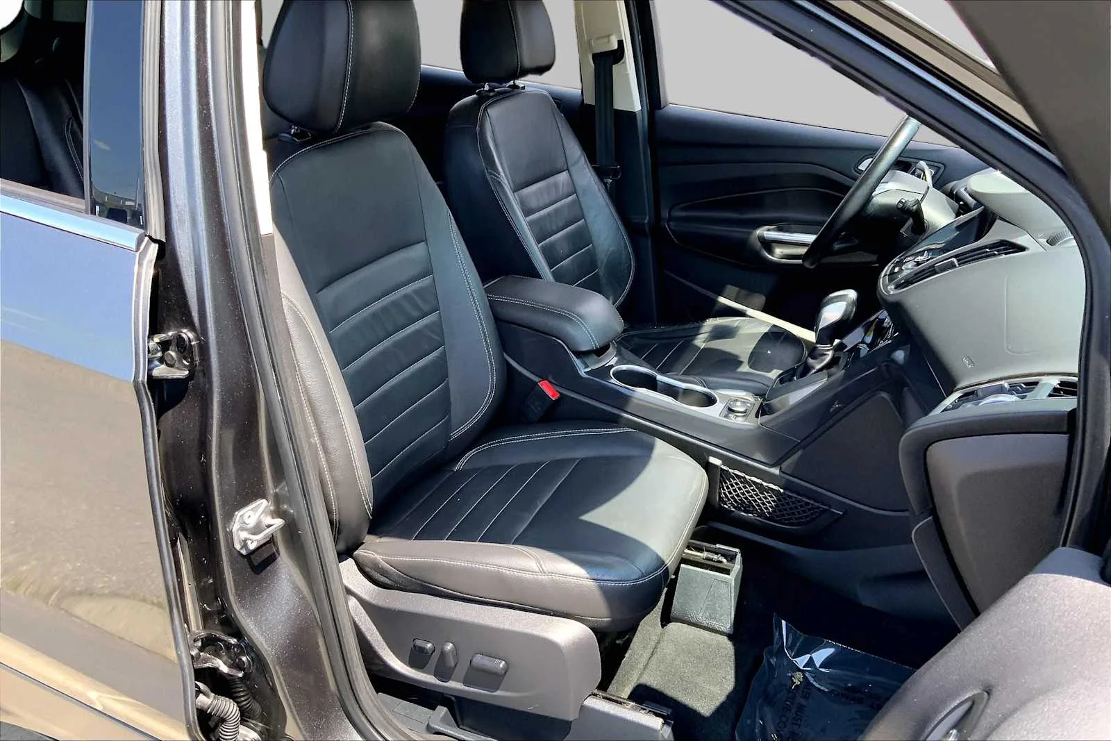 Pre-Owned 2015 Ford Escape Titanium