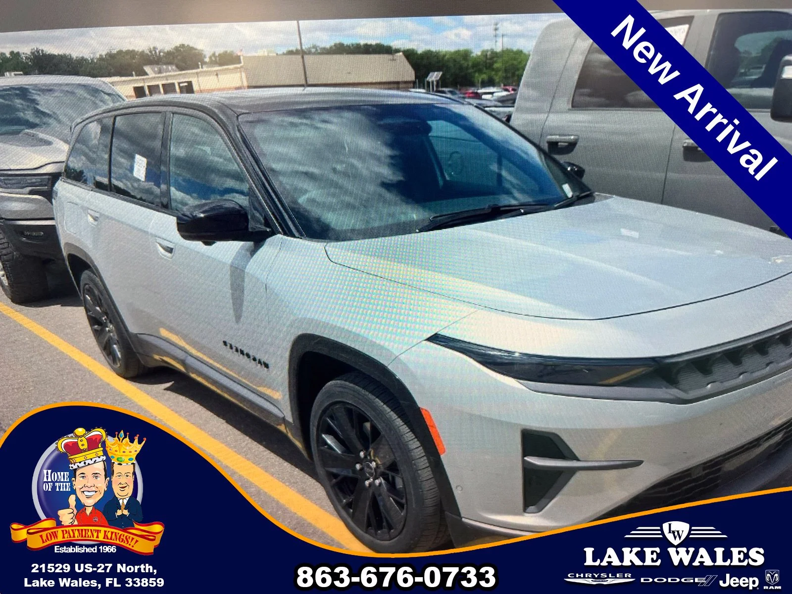 Used 2024 Silver Jeep Launch Edition image 1