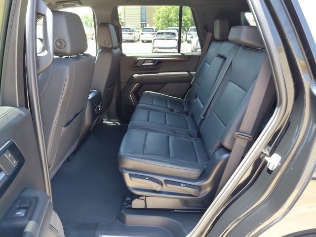 Used 2025 Black Chevrolet LT image 26
