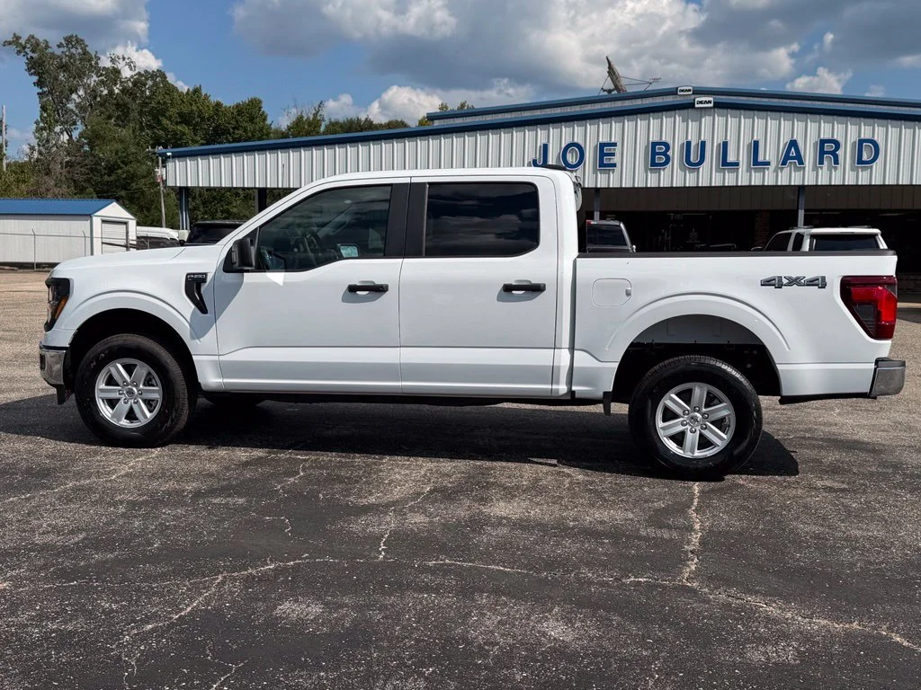 New 2026 Oxford White Ford XL image 17