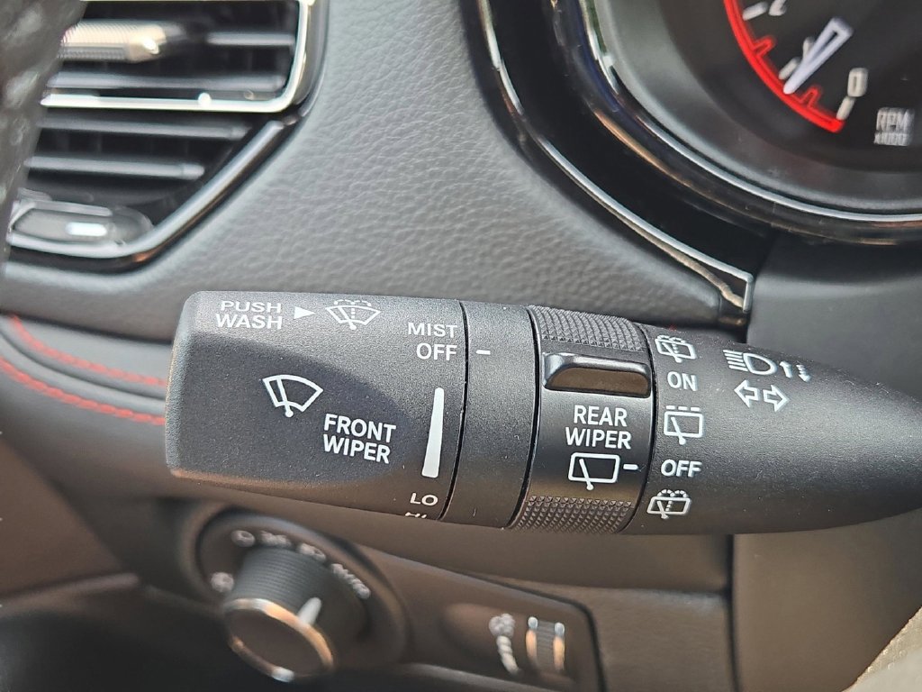 2025 Dodge Durango GT - Photo 14