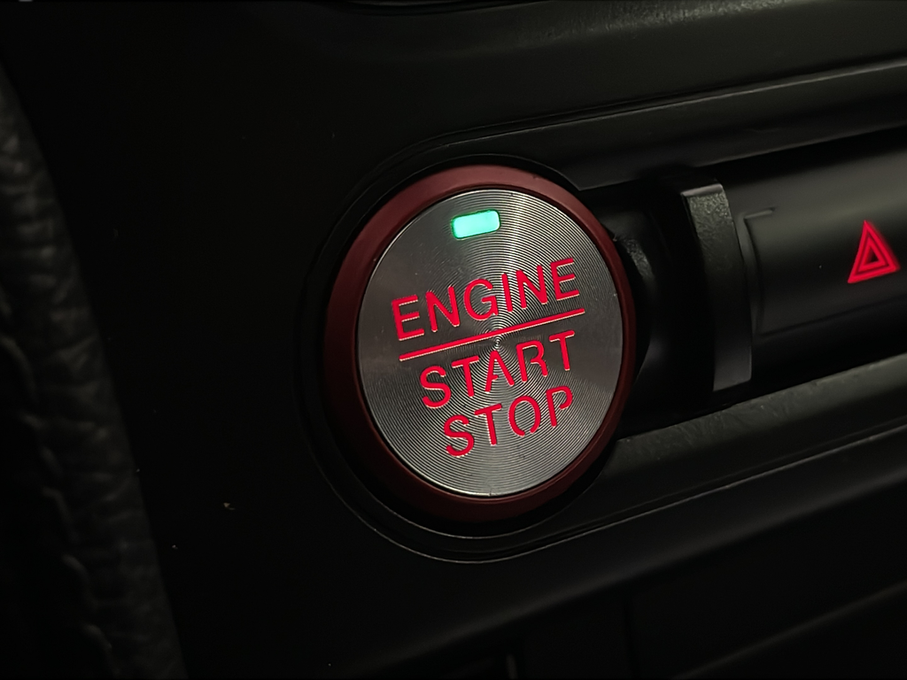 Used 2021 Blue Ford GT image 40
