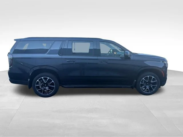 Used 2025 Dark Ash Metallic Chevrolet RST image 7