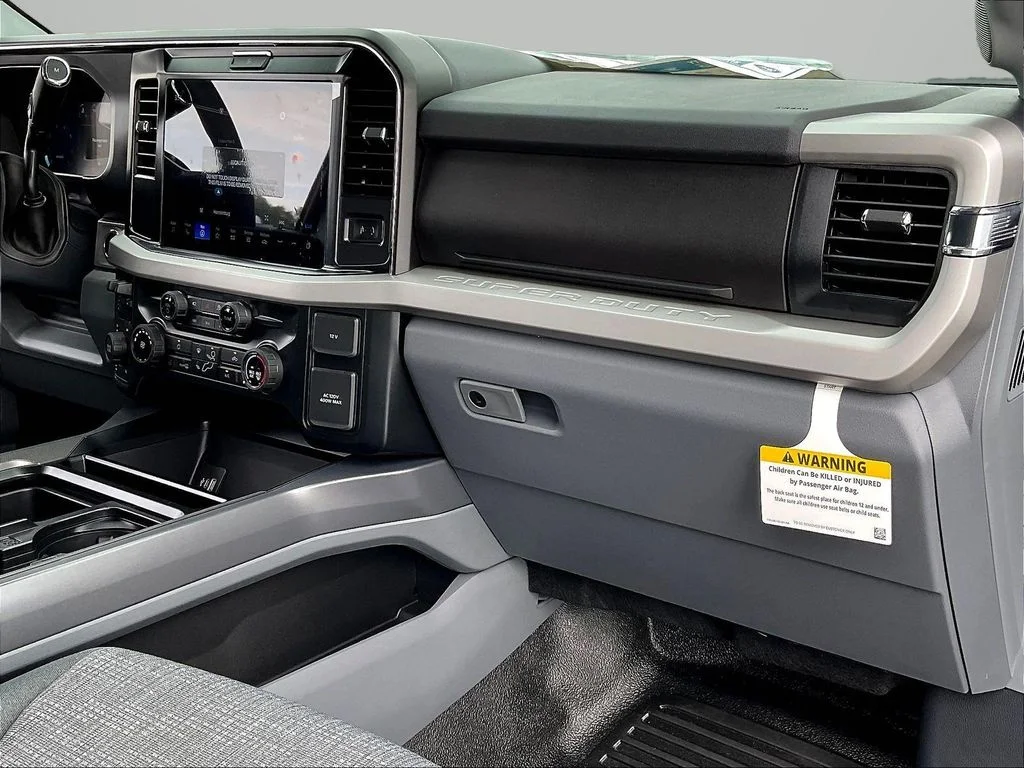 New 2026 Avalanche Ford F-250® XLT image 34